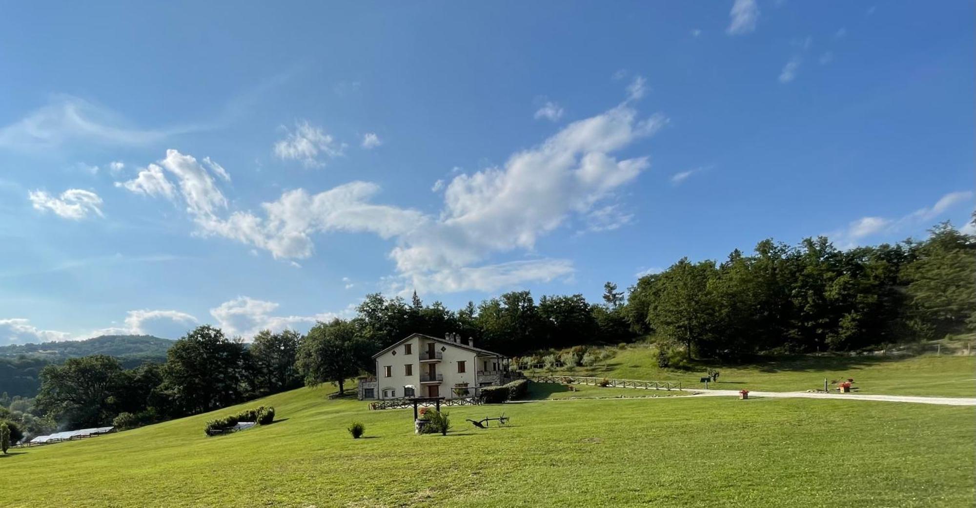 Cerqua Rosara Residence Valtopina Kültér fotó